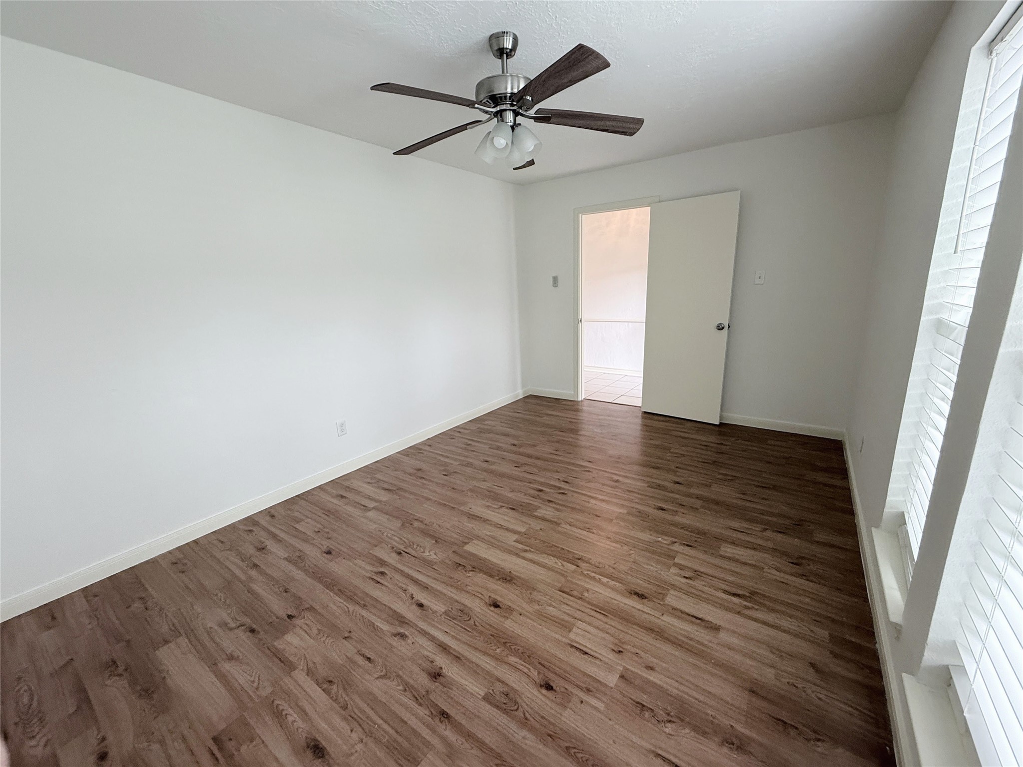 6902 Sandy Knolls Drive Spring, TX 77379 - Photo 4 of 30