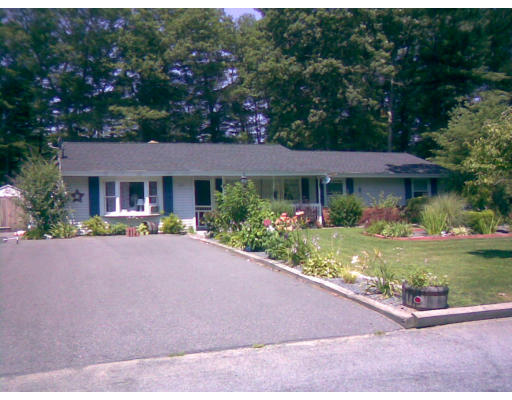 216 Nicholas Road Raynham, MA 02767 - Photo 2 of 3 Gallery Image 2