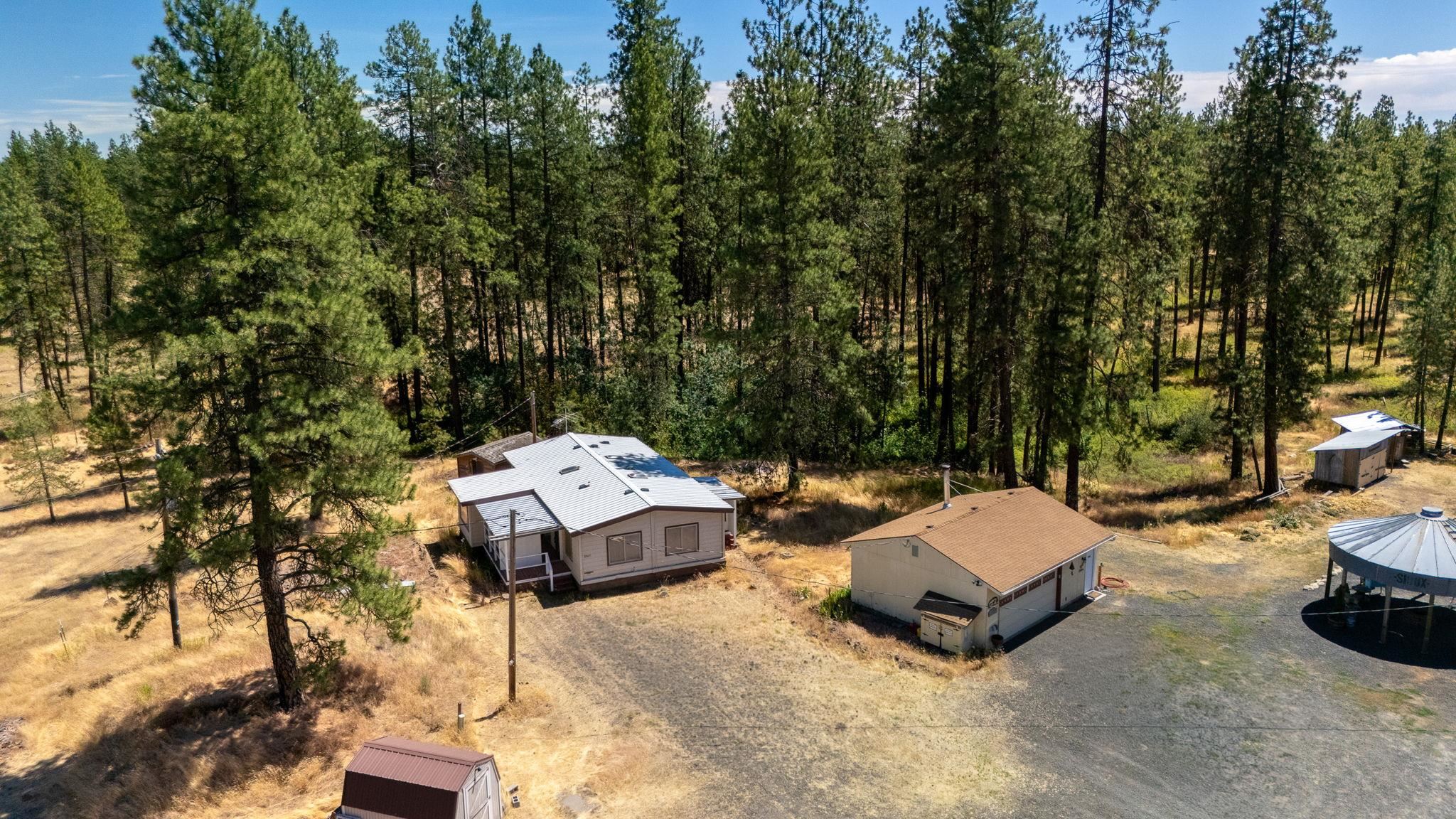 22405 West Malloy Prairie Road Cheney, WA 99004 - Photo 34 of 45