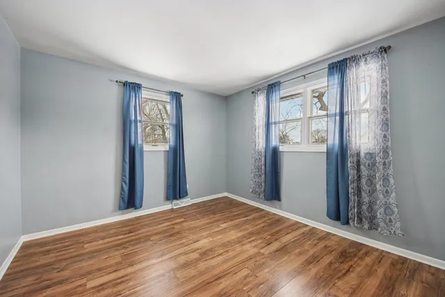 $474,900 | 922 Dearborn Circle, Carol Stream, IL 60188