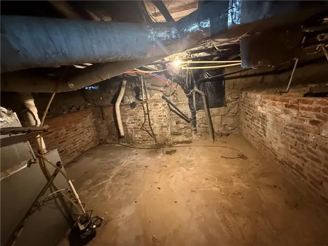 $134,900 | 1912 Federal Avenue, Kansas City, KS 66103