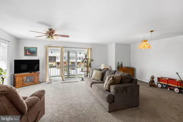 $475,000 | 7516 Doe Bay Lane, Chincoteague Island, VA 23336