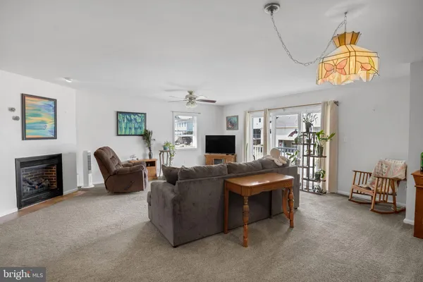 $475,000 | 7516 Doe Bay Lane, Chincoteague Island, VA 23336