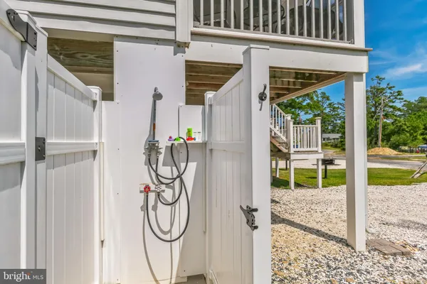 $475,000 | 7516 Doe Bay Lane, Chincoteague Island, VA 23336