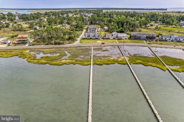 $475,000 | 7516 Doe Bay Lane, Chincoteague Island, VA 23336