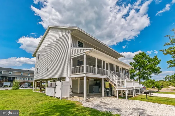 $475,000 | 7516 Doe Bay Lane, Chincoteague Island, VA 23336