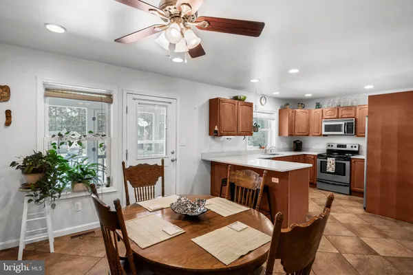 $475,000 | 7516 Doe Bay Lane, Chincoteague Island, VA 23336