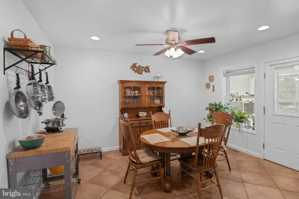 $475,000 | 7516 Doe Bay Lane, Chincoteague Island, VA 23336