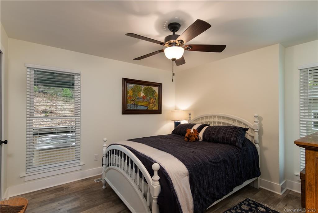 110 Chestnut Cove Road Brevard, NC 28712 - Photo 16 of 47 Gallery Image 16