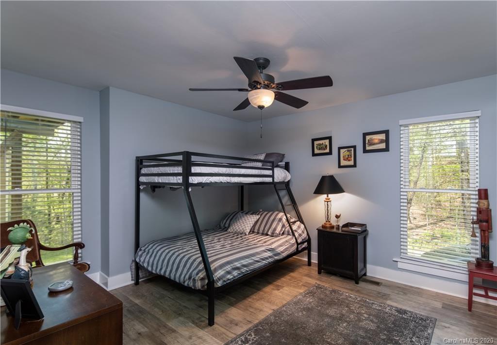 110 Chestnut Cove Road Brevard, NC 28712 - Photo 17 of 47 Gallery Image 17