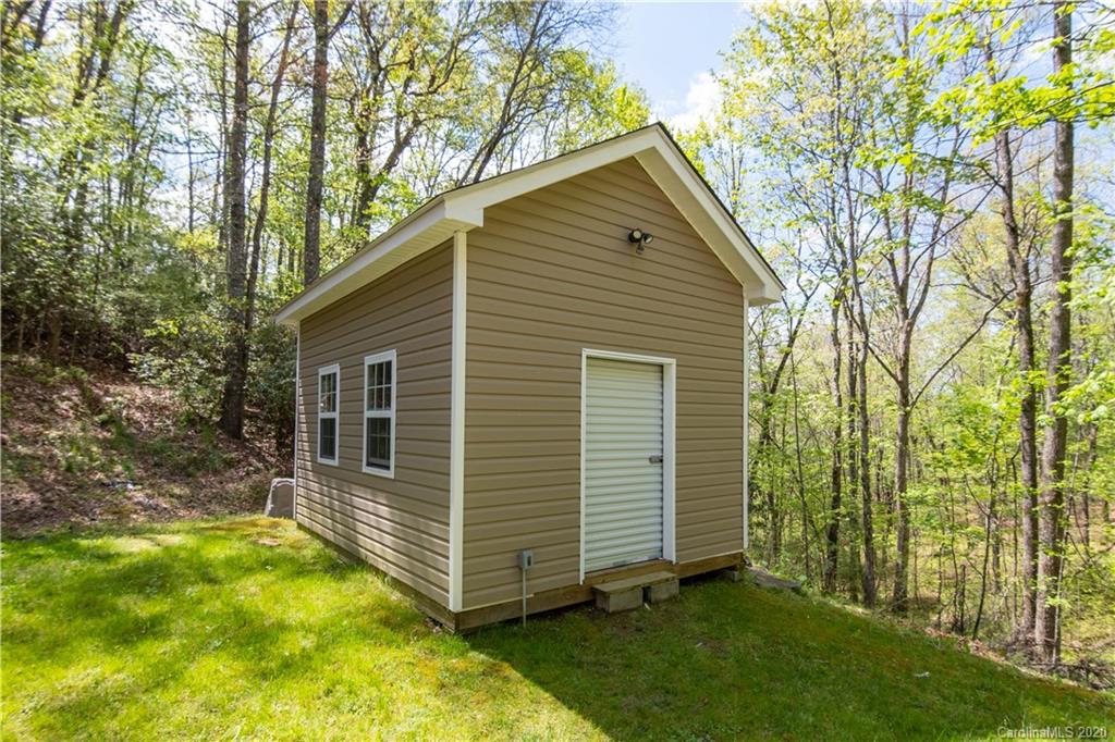 110 Chestnut Cove Road Brevard, NC 28712 - Photo 45 of 47 Gallery Image 45