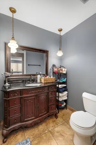 $345,000 | 4644 Laurel Club Circle, West Bloomfield, MI 48323