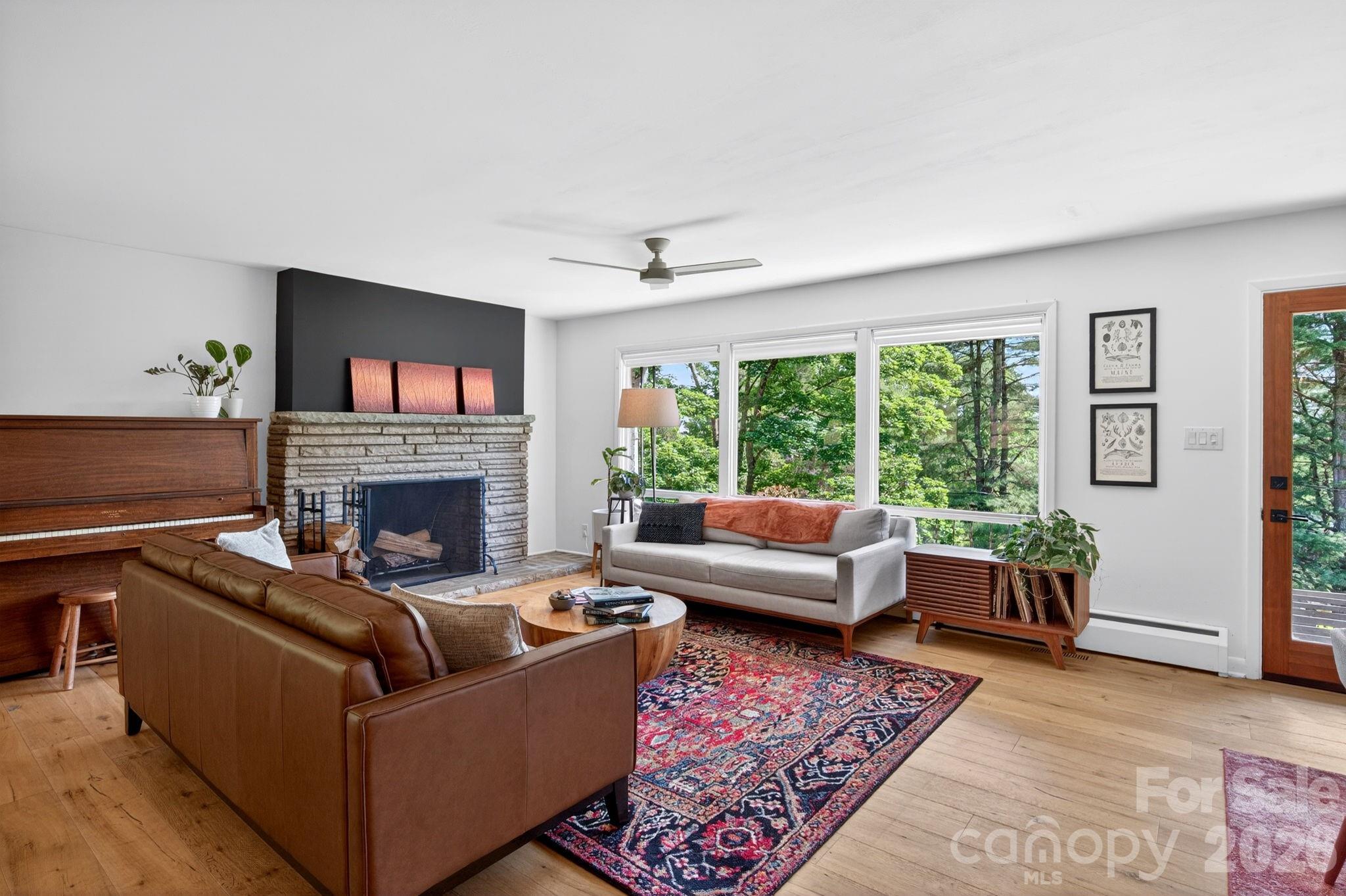 301 Stratford Road Asheville, NC 28804 - Photo 7 of 36