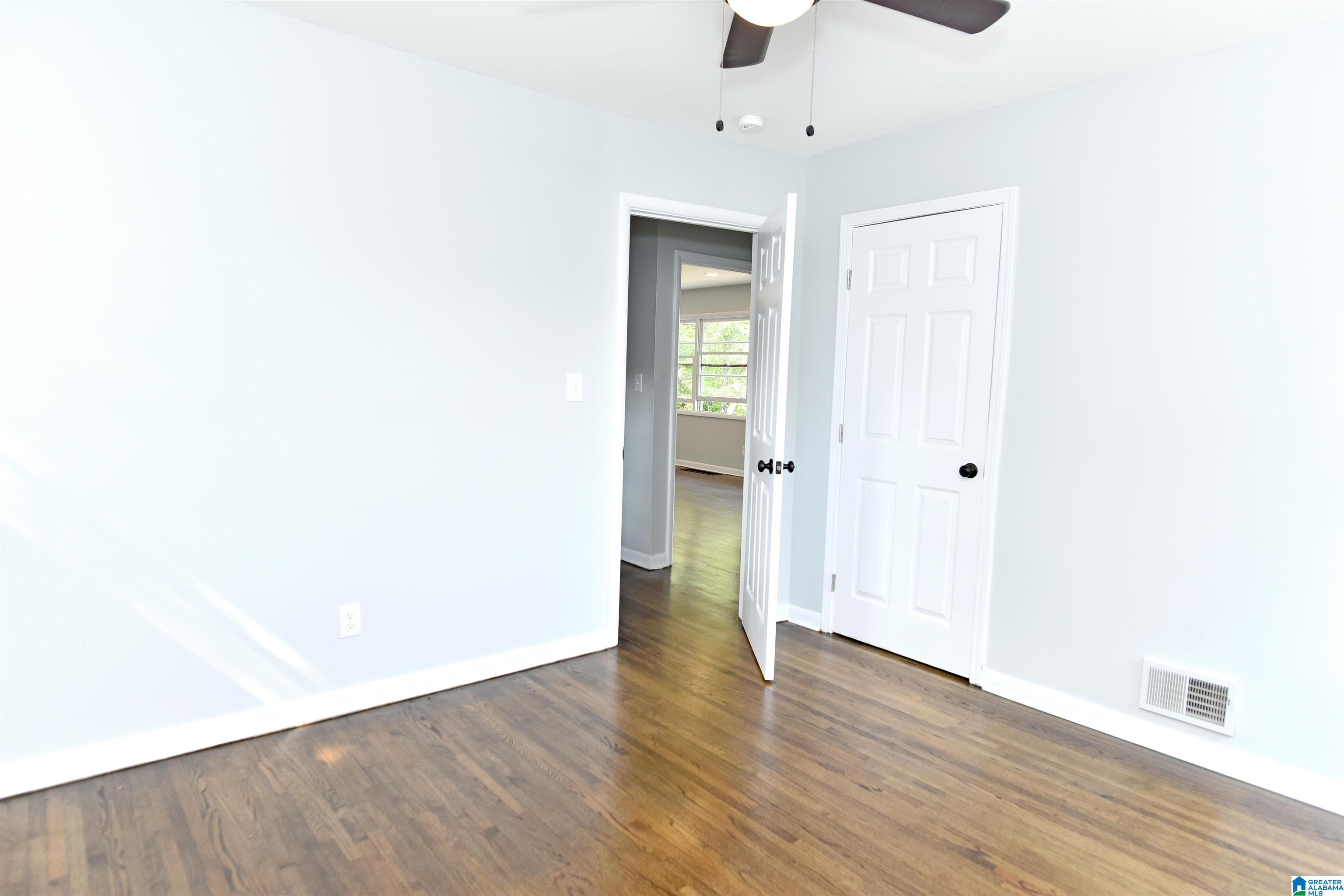 5244 Duke Avenue Birmingham, AL 35210 - Photo 26 of 36