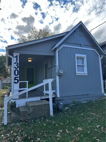 $210,000 | 1305 West 21st Street, Lawrence, KS 66046
