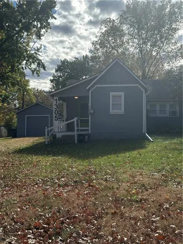 $210,000 | 1305 West 21st Street, Lawrence, KS 66046