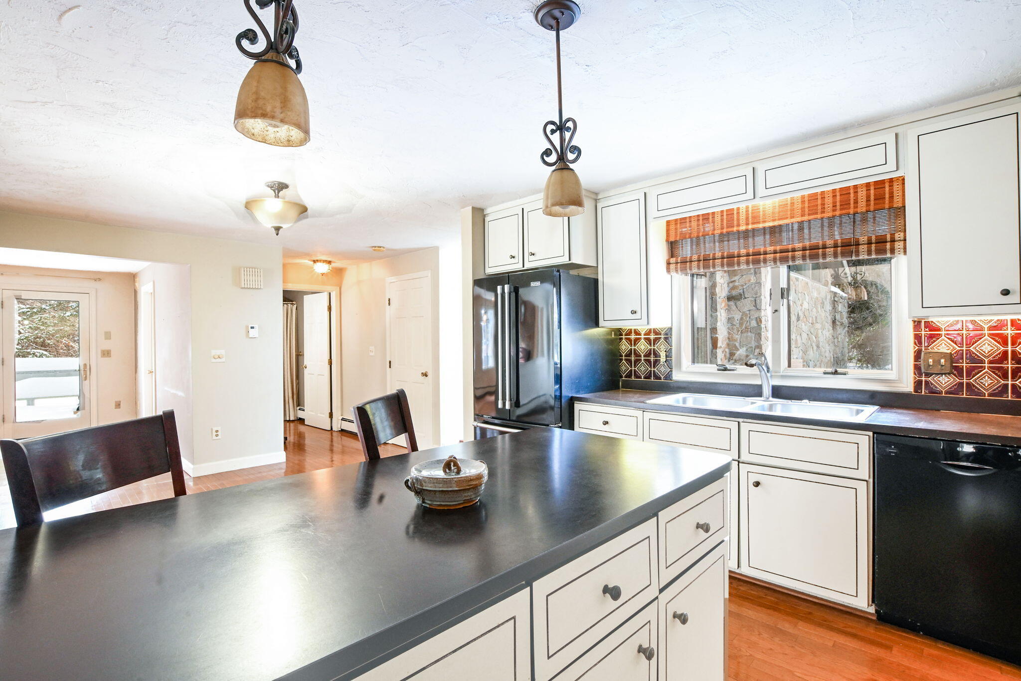 129 Colonial Way Falmouth, MA 02540 - Photo 20 of 46 Kitchen