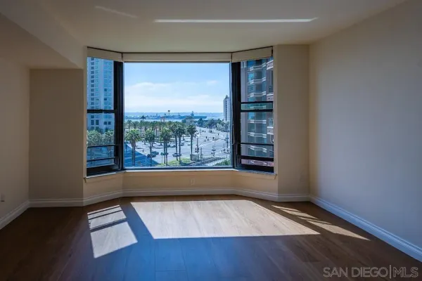 $4,750 | 500 West Harbor Drive, Unit 720, San Diego, CA 92101