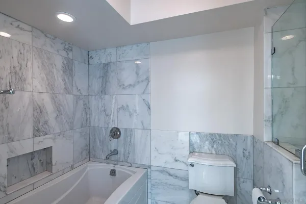 $4,750 | 500 West Harbor Drive, Unit 720, San Diego, CA 92101