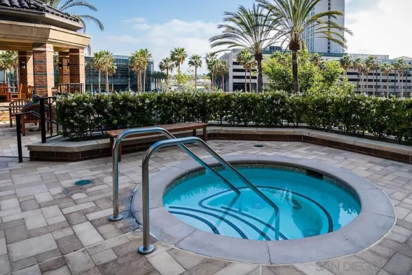 $4,750 | 500 West Harbor Drive, Unit 720, San Diego, CA 92101