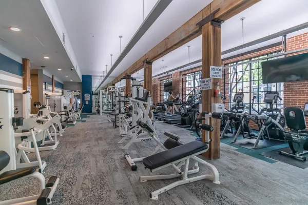 $4,750 | 500 West Harbor Drive, Unit 720, San Diego, CA 92101