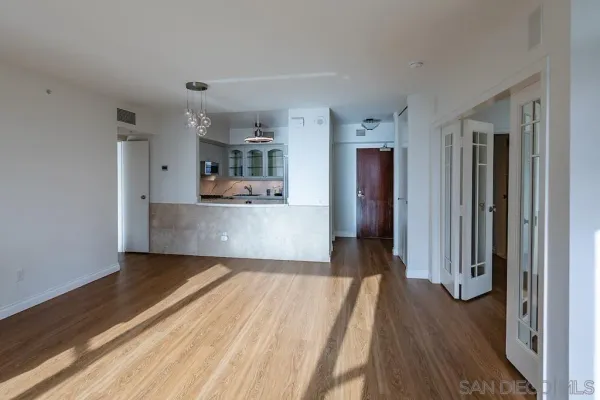 $4,750 | 500 West Harbor Drive, Unit 720, San Diego, CA 92101