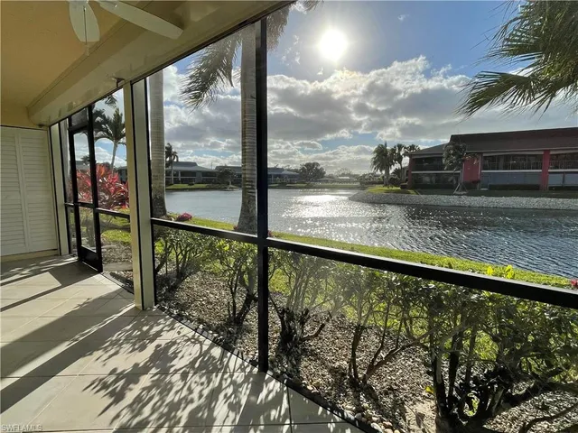 $194,500 | 4640 Chantelle Drive, Unit N106, Naples, FL 34112