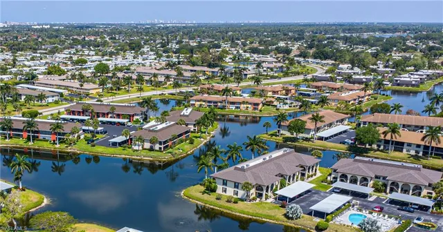 $194,500 | 4640 Chantelle Drive, Unit N106, Naples, FL 34112