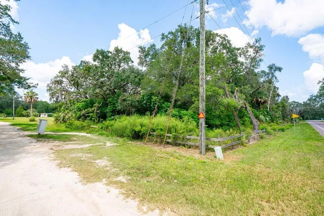 $170,000 | 44641 Highway 19, Altoona, FL 32702