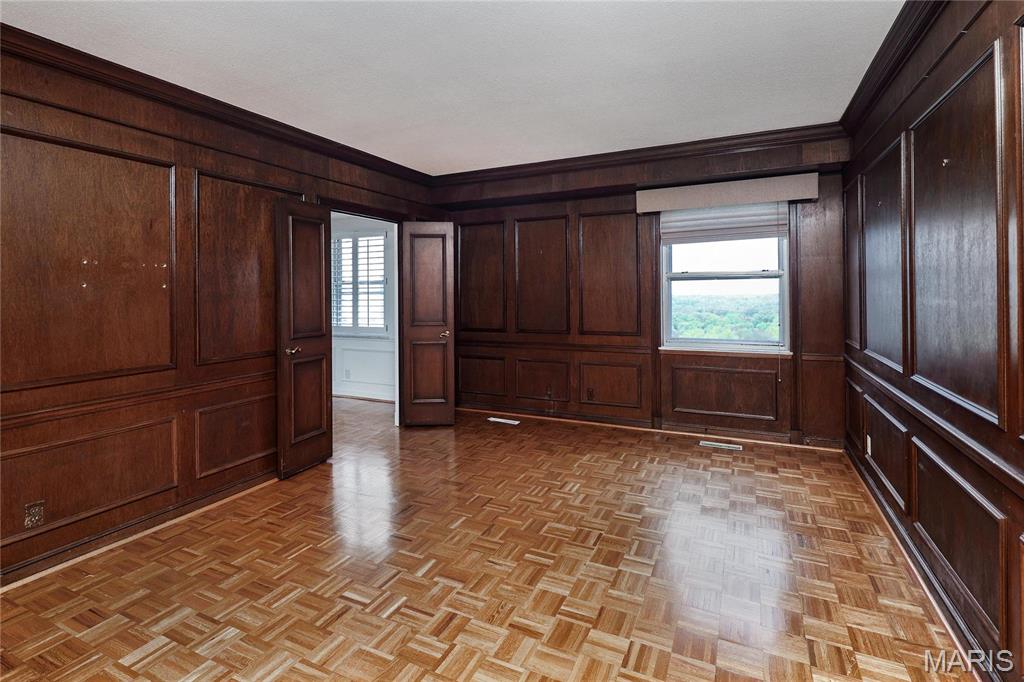 710 South Hanley Road, Unit 18A Clayton, MO 63105 - Photo 12 of 23 Gallery Image 12