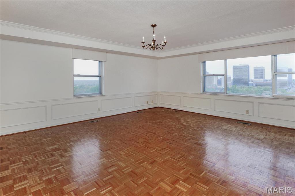 710 South Hanley Road, Unit 18A Clayton, MO 63105 - Photo 16 of 23 Gallery Image 16