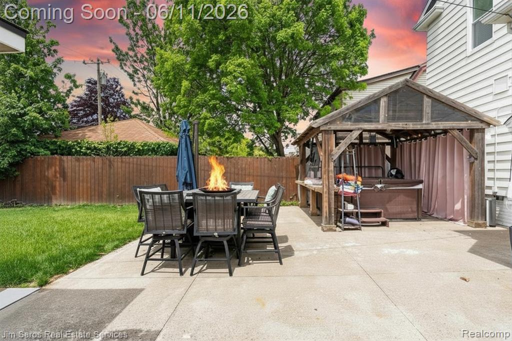 1215 Nottingham Road Grosse Pointe Park, MI 48230 - Photo 31 of 36
