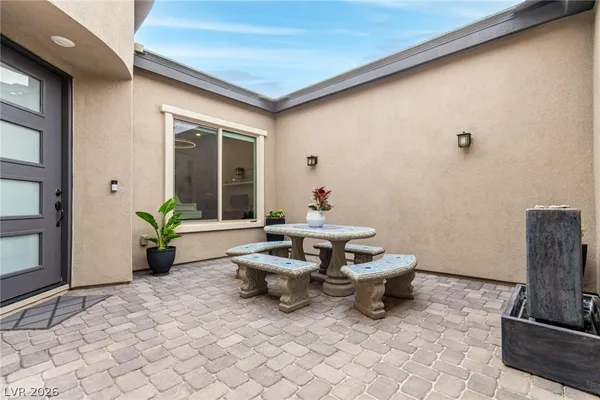 $1,295,000 | 100 Water Cliff Lane, Henderson, NV 89011