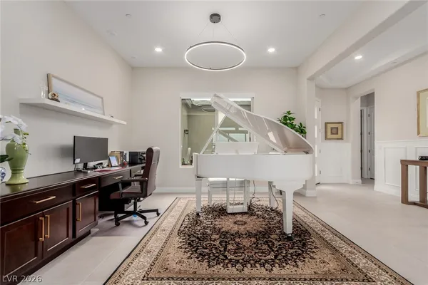 $1,295,000 | 100 Water Cliff Lane, Henderson, NV 89011