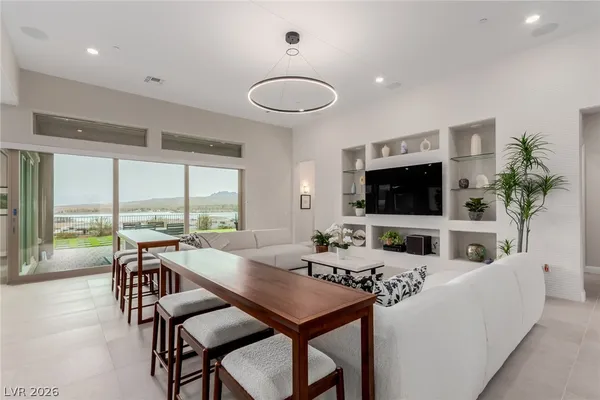 $1,295,000 | 100 Water Cliff Lane, Henderson, NV 89011