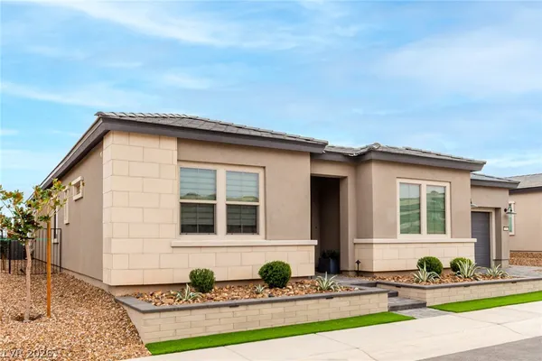 $1,295,000 | 100 Water Cliff Lane, Henderson, NV 89011