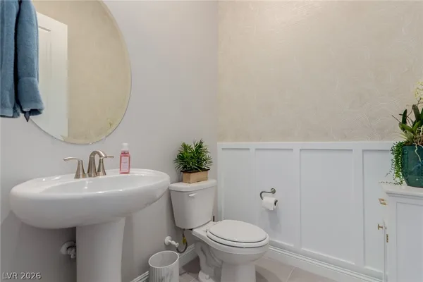 $1,295,000 | 100 Water Cliff Lane, Henderson, NV 89011