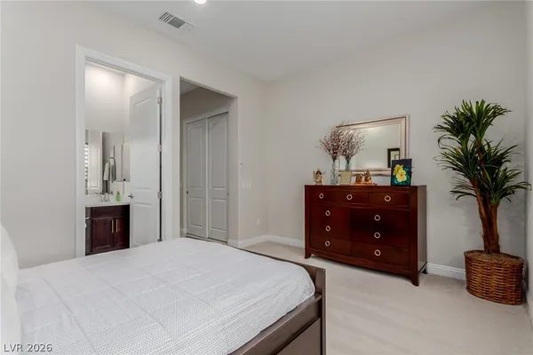 $1,295,000 | 100 Water Cliff Lane, Henderson, NV 89011