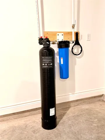 $3,300 | 12871 Oak Barrel Road, Willis, TX 77378