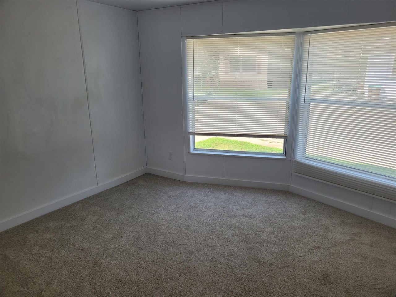 1802 Rhoda Street Southeast, Unit 221 Lowell, MI 49331 - Photo 11 of 18 Gallery Image 11
