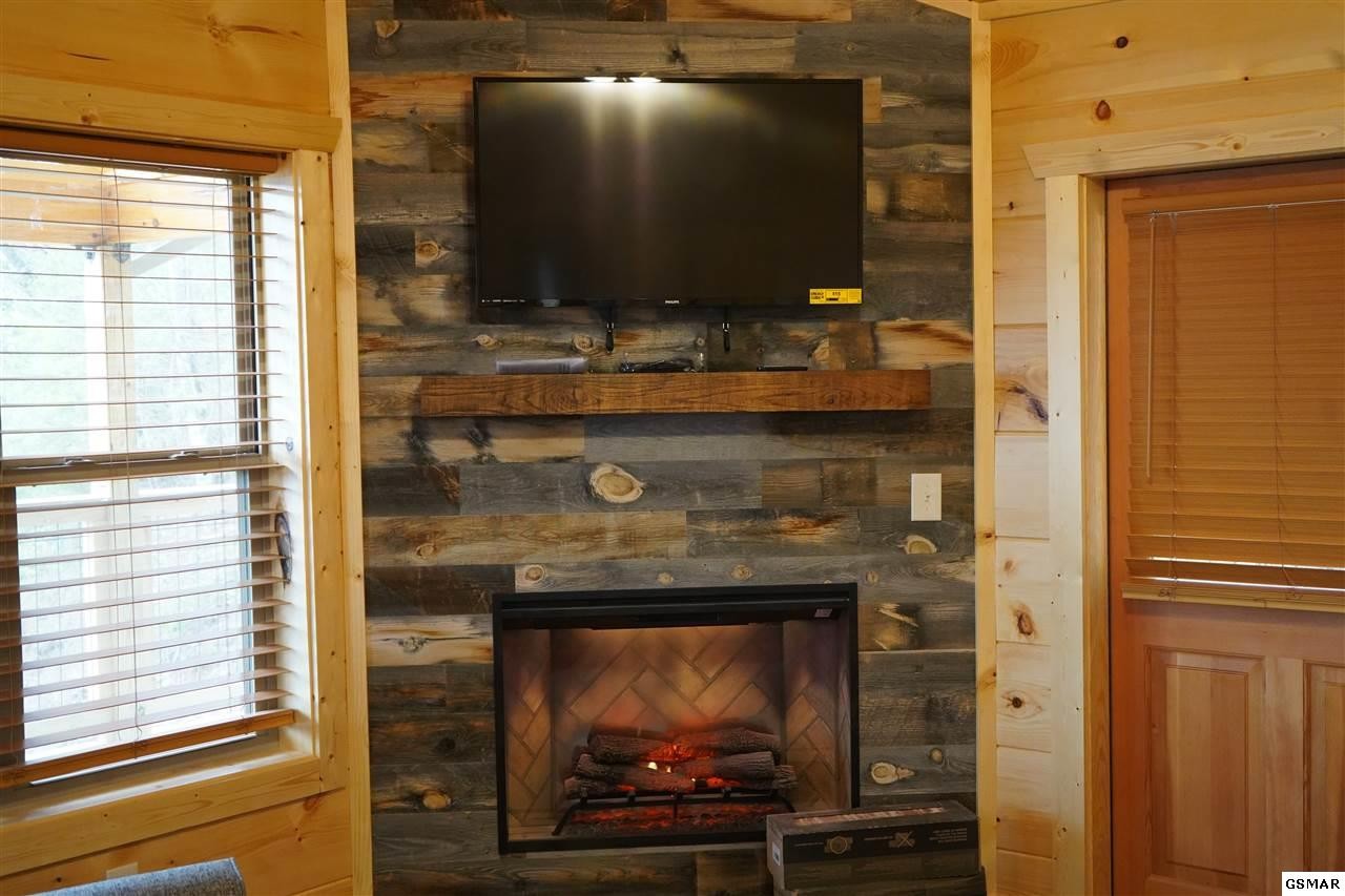 3306 Grouse Ridge Lane Sevierville, TN 37862 - Photo 3 of 10 Gallery Image 3