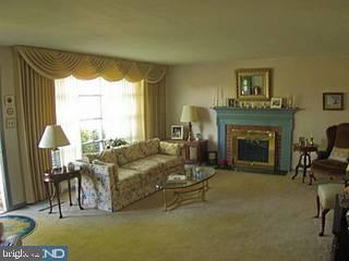 436 Maddock Road Springfield, PA 19064 - Photo 4 of 6