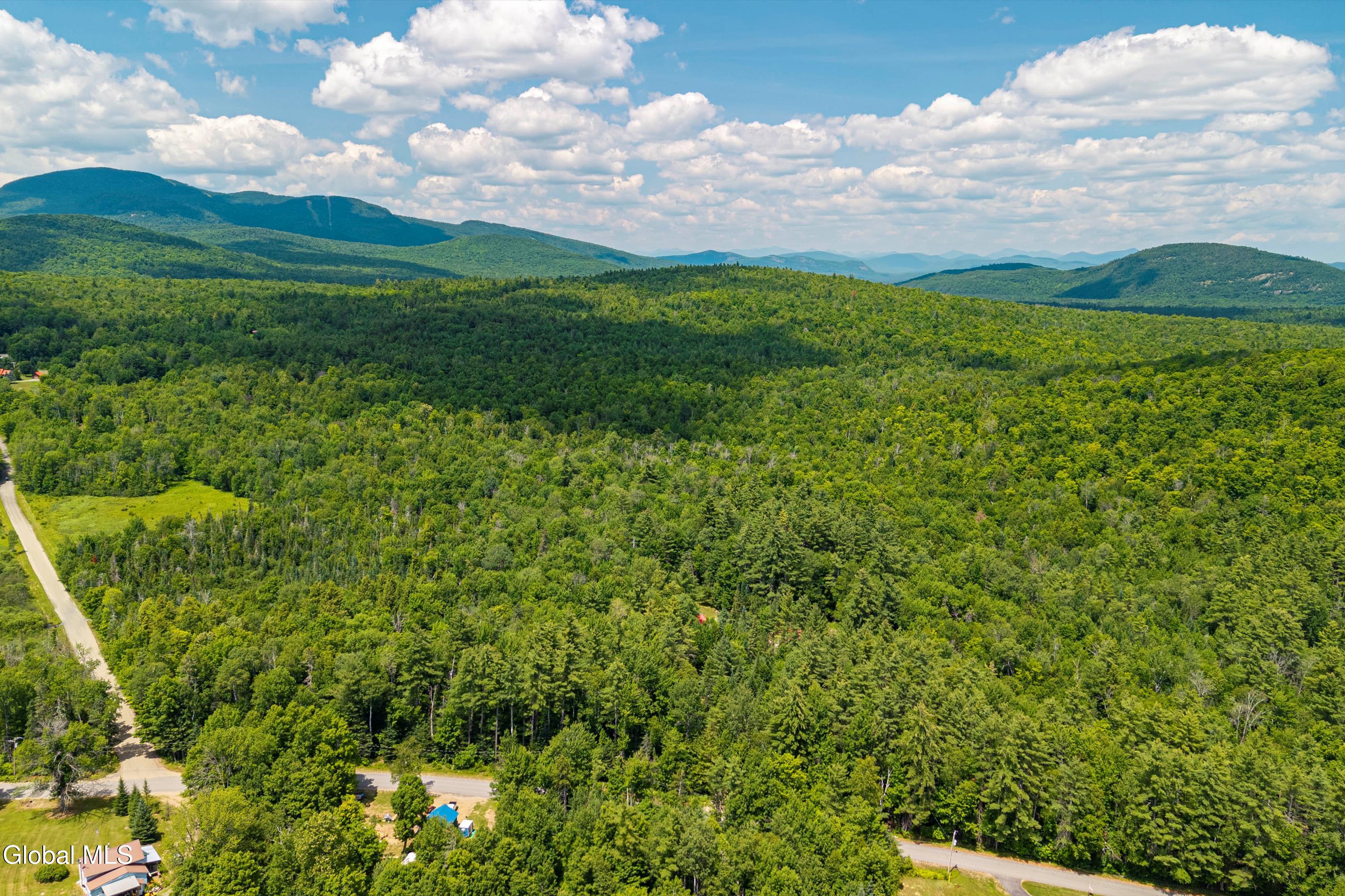 323 Goodman Road Johnsburg, NY 12843 - Photo 32 of 40 33-ADK-33