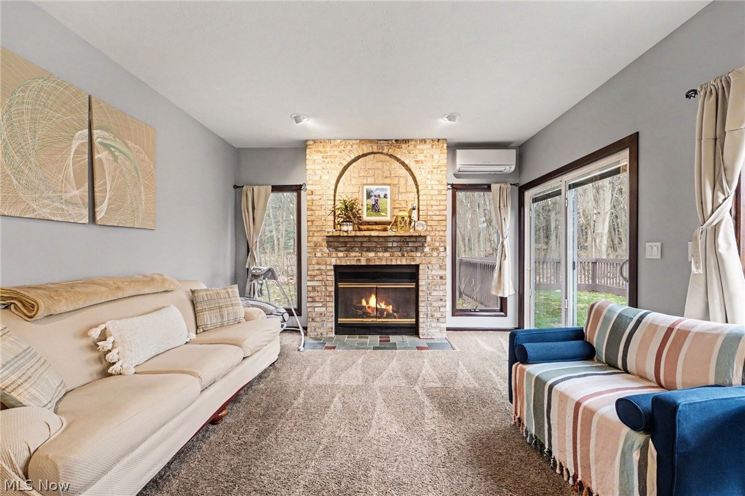 2192 Chimney Ridge Drive Madison, OH 44057 - Photo 4 of 27