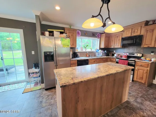 $218,000 | 4296 Century Road, Greenwood, FL 32443