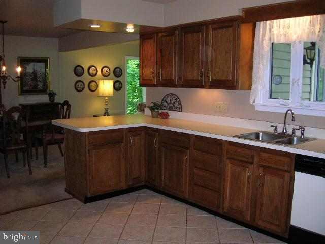 1336 Kuhn Road Boiling Springs, PA 17007 - Photo 9 of 25 Gallery Image 9