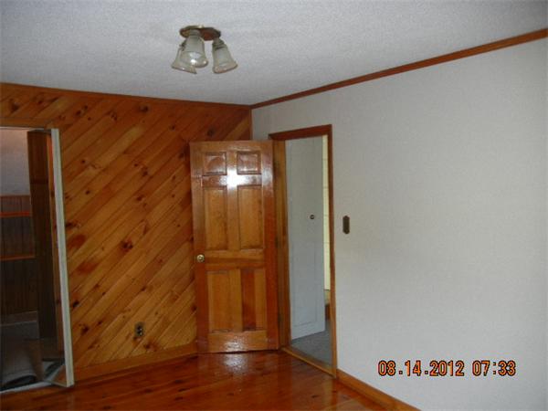 389 Riverside Street Lowell, MA 01854 - Photo 13 of 30 Gallery Image 13