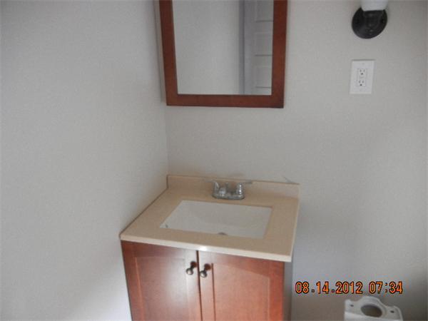 389 Riverside Street Lowell, MA 01854 - Photo 15 of 30 Gallery Image 15