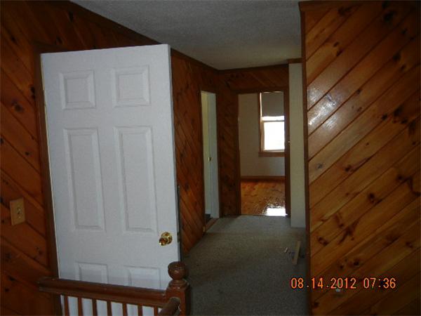 389 Riverside Street Lowell, MA 01854 - Photo 17 of 30 Gallery Image 17