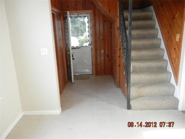 389 Riverside Street Lowell, MA 01854 - Photo 27 of 30 Gallery Image 27